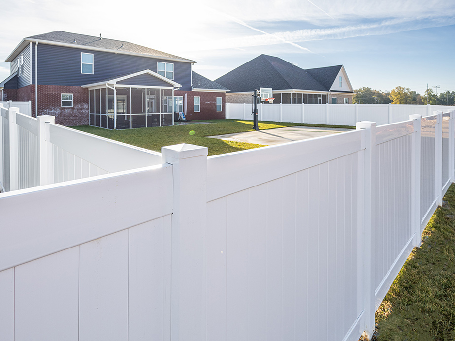 Aluminum fences in North Carolina and South Carolina