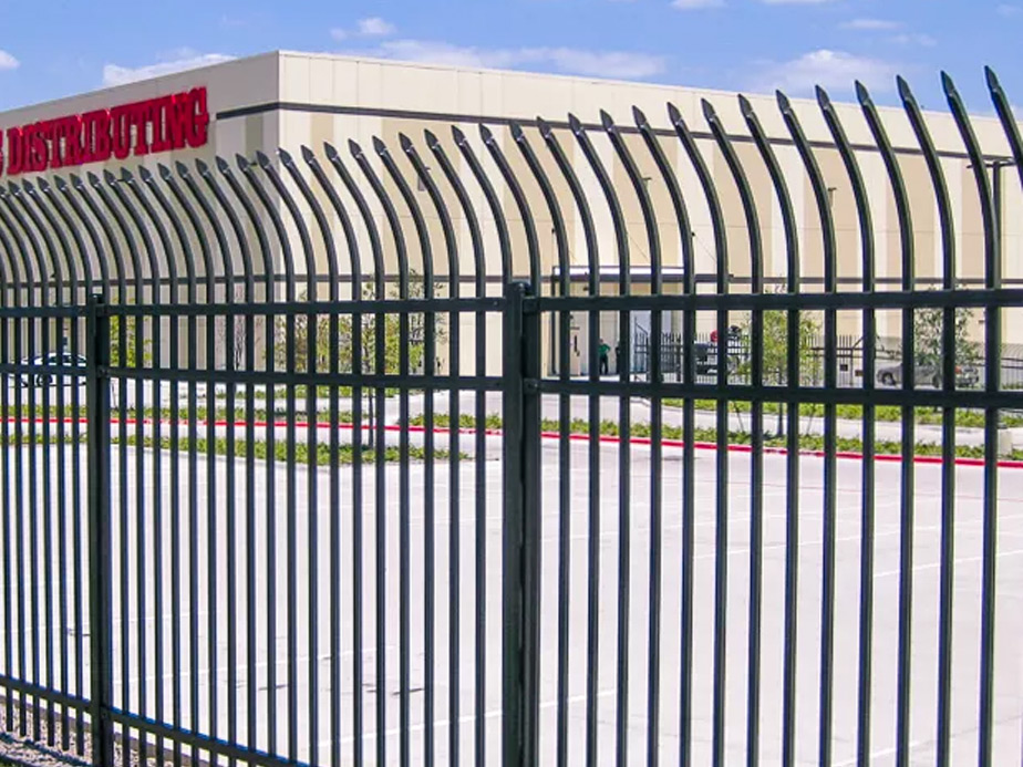 Aluminum fences in North Carolina and South Carolina