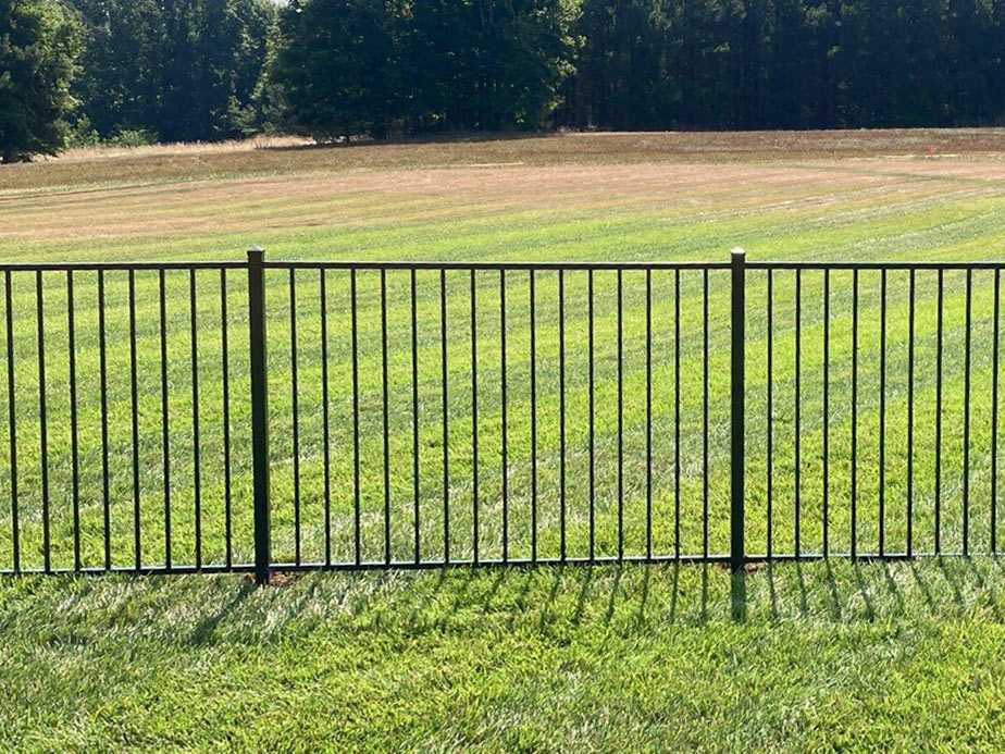 Aluminum fences in North Carolina and South Carolina
