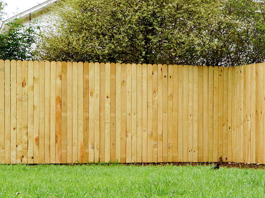 Wood fences in North Carolina and South Carolina